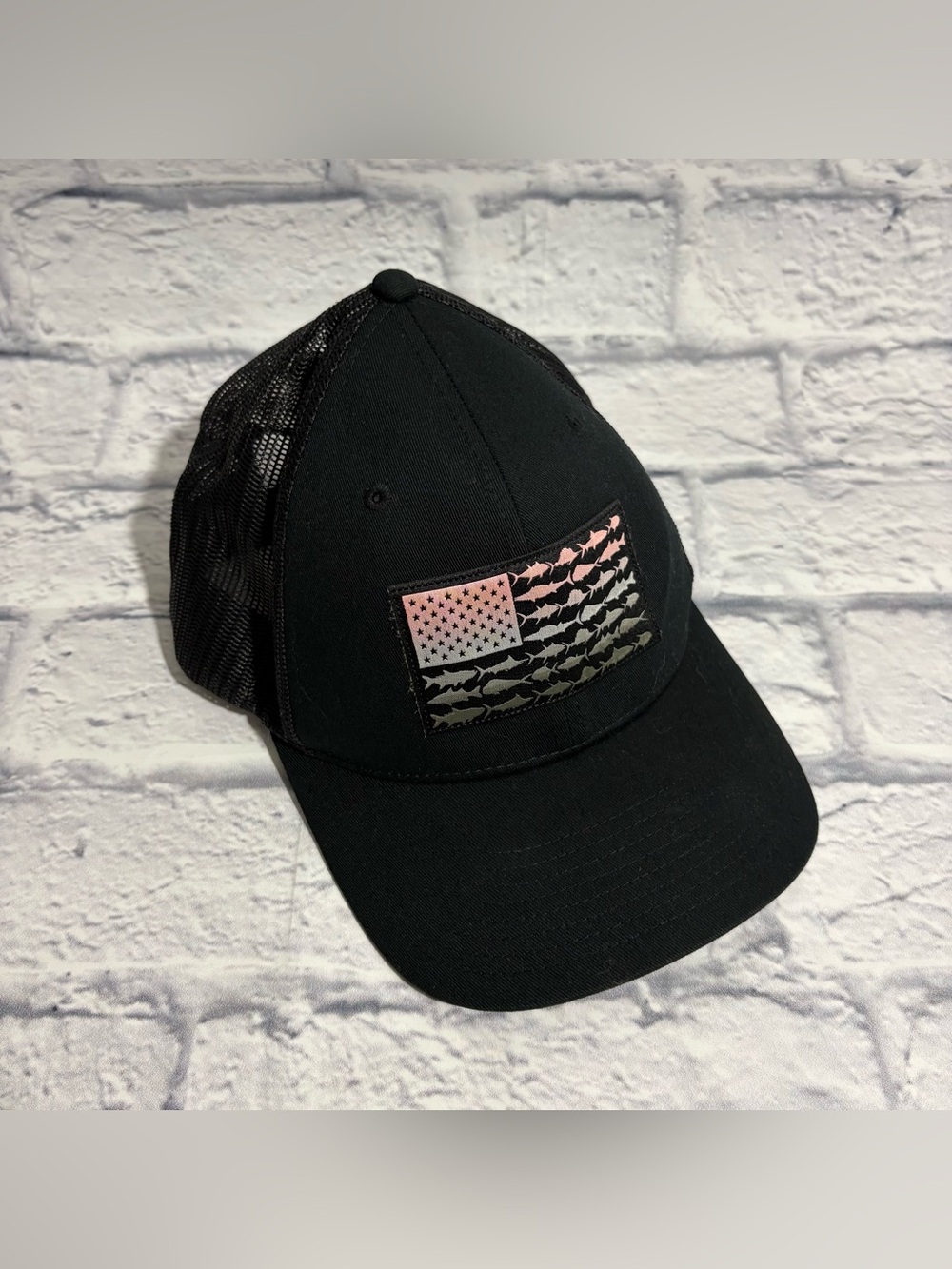 Columbia black American flag patch mesh-back hat (adult OS)